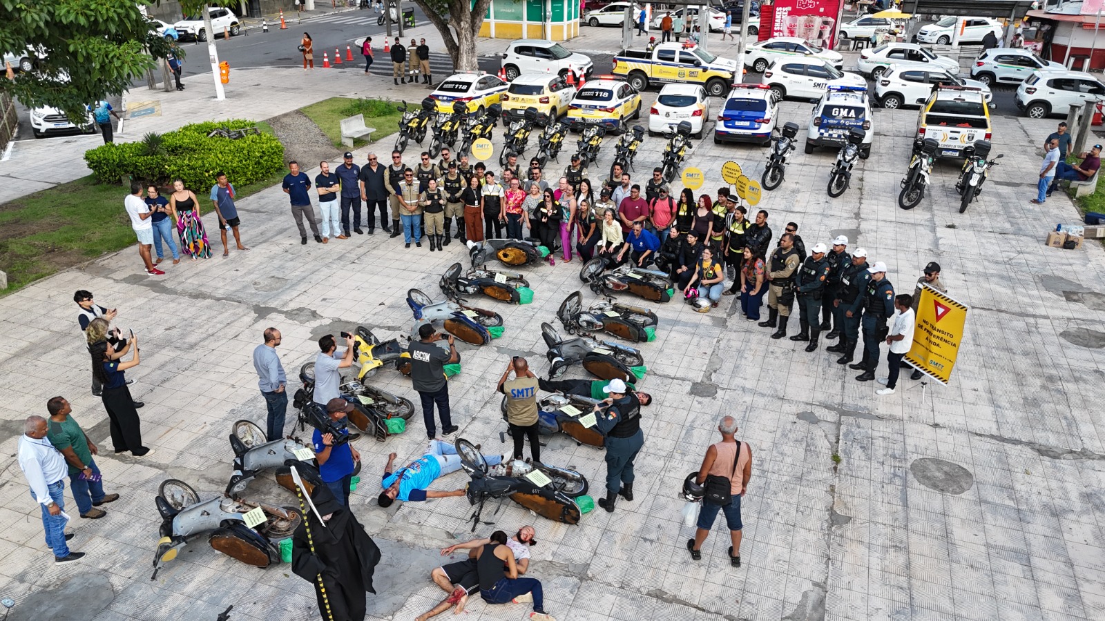SMTT de Aracaju realiza ações de conscientização em evento alusivo ao Dia Nacional do Motociclista - SMTT Aracaju